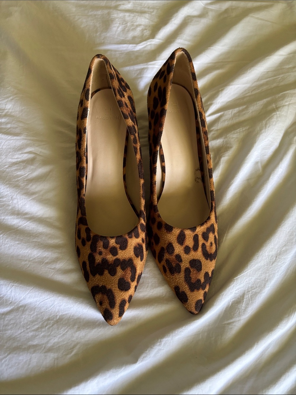 H by Halston Leopard Print Pointed Toe Pumps - Tan and Black